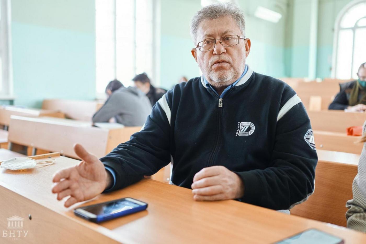 Университет в лицах: Старжинский Валерий Павлович